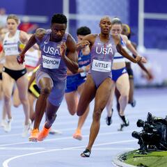 Estados Unidos rompe récord mundial en los Juegos Olímpicos de París en relevos de pista 4x400