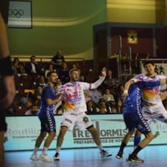 El Ademar defiende su pista ante un Granollers descarado