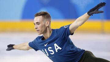 Adam Rippon, en un entrenamiento en patinaje sobre hielo en Pyeongchang (Corea del Sur). 