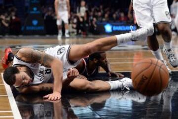 Deron Williams, de los Nets, ante John Wall en el Washington Wizards - Brooklyn Nets.