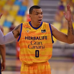 La COVID maniata a Jacob Wiley