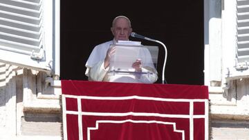 Pope Francis delivers Angelus Prayer from the window of the Apostolic building in St. Peter&#039;s Square the Vatican. 
 18/10/2020 *** Local Caption *** .