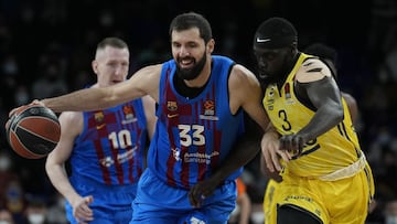 Nikola Mirotic, ala-pívot del Barcelona, durante un partido de la Euroliga ante el Fenerbahçe.