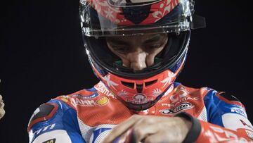 Petrucci, concentrado antes de la salida en Losail.