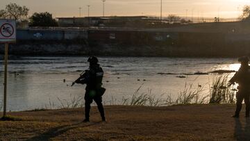 Donald Trump cumple su promesa de campaña y arranca su mandato con cientos de deportaciones. El zar de la frontera confirmó el arresto de 308 inmigrantes.