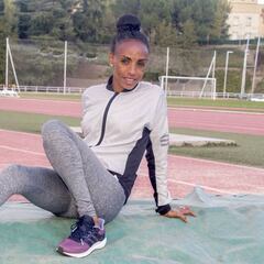 Trihas Gebre: del récord en el asfalto hasta el barro del cross