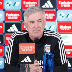 Ancelotti: “Tengo claro lo que pasará con Benzema el próximo año, pero no soy mago”