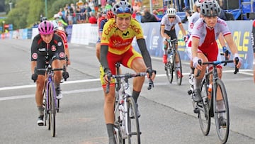 Mavi Garc&iacute;a, durante la prueba de fondo de los Campeonatos de Europa de Ciclismo en Ruta 2020 en Plouay.