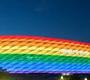 La UEFA propone otra fecha para iluminar el Allianz con los colores LGTBI