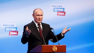 Russian presidential candidate and incumbent President Vladimir Putin speaks at his election campaign headquarters, after polling stations closed on the final day of the presidential election in Moscow, Russia, March 17, 2024. REUTERS/Maxim Shemetov