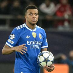 Mbappé pulveriza los récords de Cristiano Ronaldo y Messi