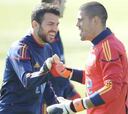 Valdés: "Juntar a Thiago y Cesc no sería un problema"