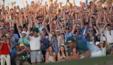 Sergio García wins his first major.