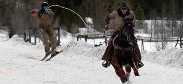 Skijoring: la fusi¨®n entre carreras de caballos y esqu¨ª