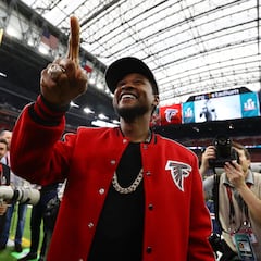 Usher reveals details of his Super Bowl LVII halftime show