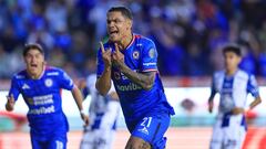 Cruz Azul perfecto, nocaut a Pachuca