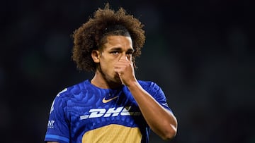 Adalberto Carrasquilla of Pumas during the 4th round match between Pumas UNAM and Santos as part of the Liga BBVA MX, Torneo Clausura 2026 at Olimpico Universitario Stadium, on January 30, 2026 in Mexico City, Mexico.