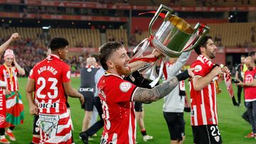 06/04/24 PARTIDO FINAL COPA DEL REY 2024
ATHLETIC DE BILBAO - MALLORCA 
ALEGRIA CELEBRACION CAMPEONES 
MUNIAIN TROFEO 