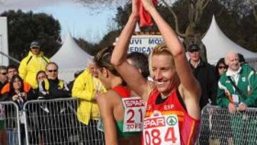 Marta festeja su título en Toro.