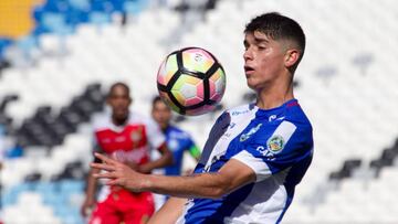 La U mejora oferta para asegurar el fichaje de Ángelo Araos