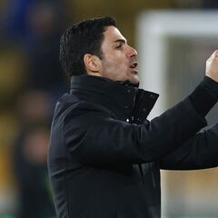 Arteta carga contra el arbitraje en el Wolves - Arsenal