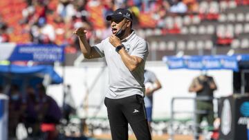 Directivo del Huesca sobre el trabajo de Ambriz: “Nadie estaba contento”