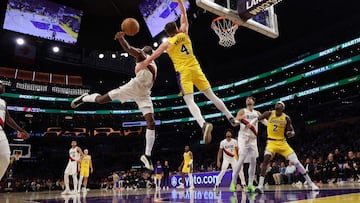 The Portland Trail Blazers beat the Los Angeles Lakers in a dramatic game in the NBA.