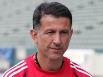 Durante la temporada 2007-2008 Juan Carlos Osorio dirigió al Chicago Fire.