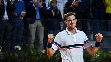 Rome (Italy), 17/05/2024.- Nicolas Jarry of Chile celebrates after winning his men's singles semi final match against Tommy Paul of USA (not pictured) at the Italian Open tennis tournament in Rome, Italy, 17 May 2024. (Tenis, Italia, Roma) EFE/EPA/Alessandro Di Meo

