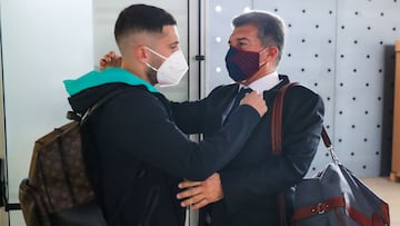 'Talismán' Laporta arenga al equipo de cara al Clásico