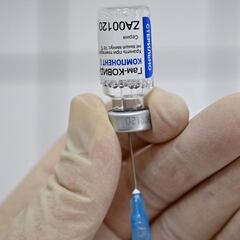 ¿Es verdad que no se puede tomar alcohol después de ponerse la vacuna Sputnik V?