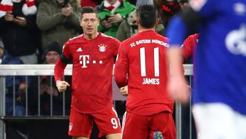 Robert Lewandowski y James Rodríguez