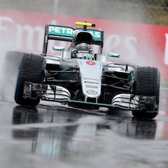 Rosberg se lleva la pole; Sainz saldrá sexto y Alonso, séptimo