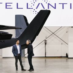 Una empresa obliga a teletrabajar a sus empleados un día y despide a 400 en una videollamada