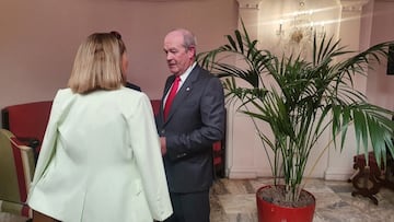 Barkala en su presentación en sociedad.