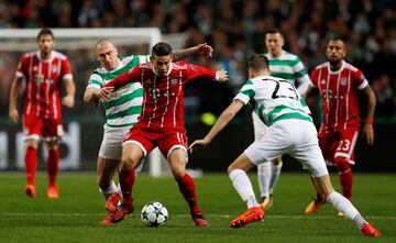 James tuvo una opción clara de gol en la victoria del Bayern Múnich ante el Celtic, por la fecha 4 de la Champions League.