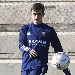 “Quiero llegar a Primera con el Real Zaragoza y devolverle la ilusión a esta ciudad”