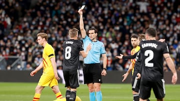 20/03/22 PARTIDO PRIMERA DIVISION 
REAL MADRID - BARCELONA 
TARJETA AMARILLA KROOS
MARTINEZ MUNUERA ARBITRO 