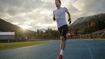 Kilian Jornet fija su desaf¨ªo de las 24 horas en pista para el viernes