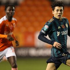 Ian Poveda, punto bajo en la eliminación del Leeds Sub 21