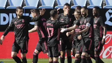 Los jugadores del Real Madrid, en Bala&iacute;dos.