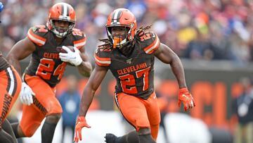 Nick Chubb y Kareem Hunt buscar&aacute;n hacer historia y ser la primera dupla de corredores de un equipo en rebasar las 1,000 yardas desde el 2009.