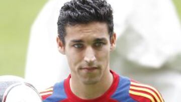 Jesús Navas, durante un entrenamiento de la Roja.