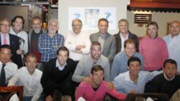 Miembros de la Fundación Juanito Maravilla y veteranos del Madrid recordaron ayer la figura de Juanito en su 60º aniversario.