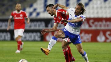 Católica ganó sobre el final y va a la Copa Sudamericana