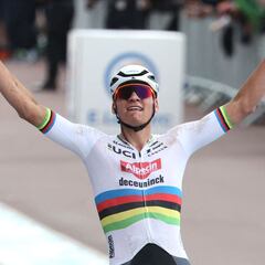 Van der Poel anuncia su calendario y no estará en Benidorm