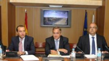 <b>JUNTA DE LA LIGA . </b>La reunión fue moderada por José Luis Astiazarán, presidente de la LFP.