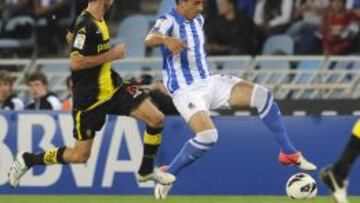 Jos&eacute; &Aacute;ngel, en un partido con la Real Sociedad.