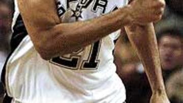 <b>MVP.</B> Duncan ha sido elegido el mejor jugador de la temporada 2002/03.