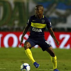 Colombianos: asistencias y expulsión en triunfo de Boca